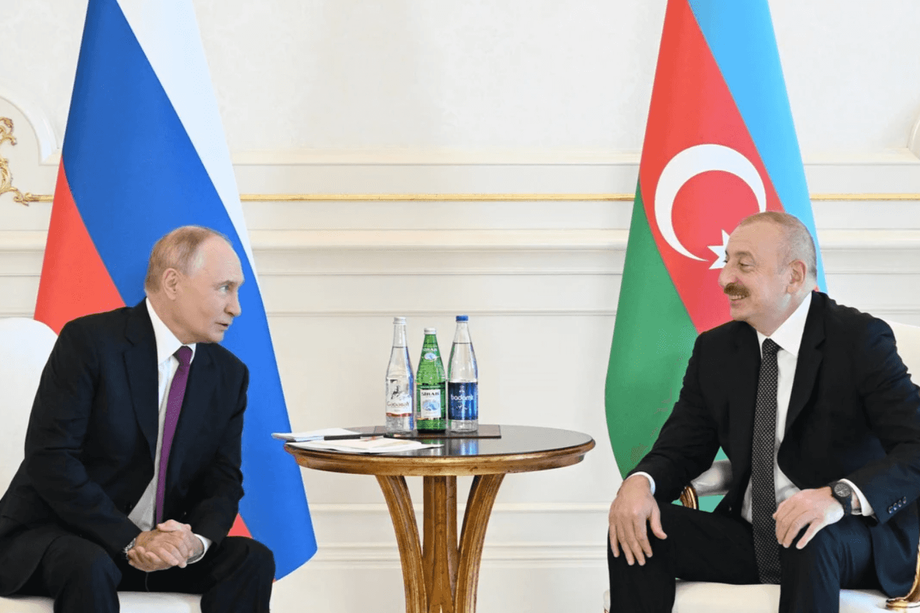 Russian President Vladimir Putin (L) and Azerbaijani President Ilham Aliyev (R) during Putin's visit to Baku in 2024. Official image.