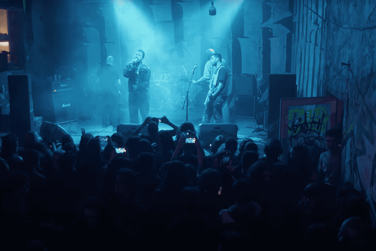 Skazz playing at Junkyard in March 2025. Screengrab from video.