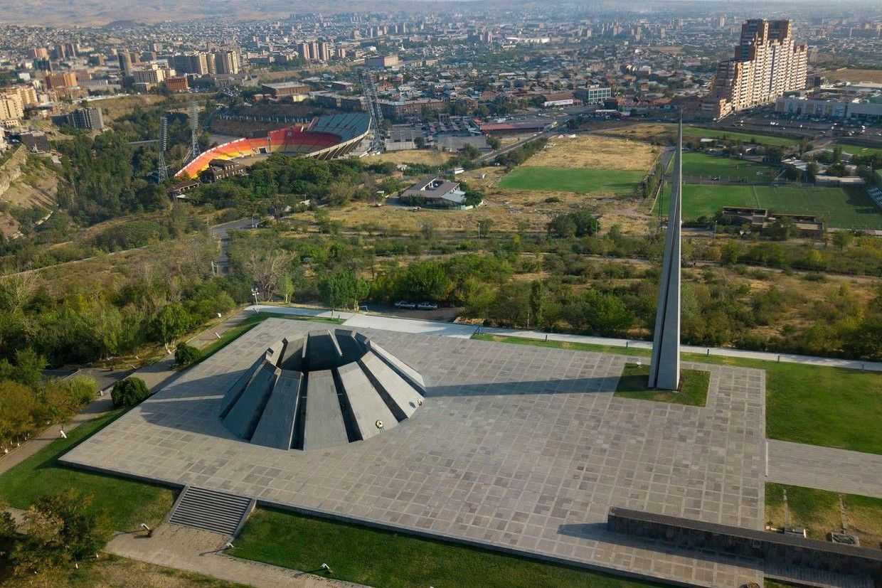 The Armenian Genocide Memorial Complex, Tsitsernakaberd, in Yerevan. Photo: Wikimedia Commons.