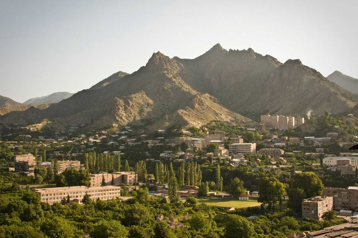 The Armenian town of Meghri in the southern Syunik Province. Photo: Wikipedia.