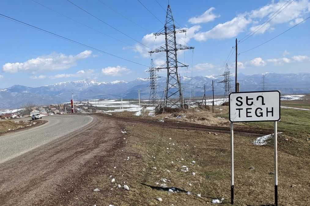 A sign for Tegh village. Photo via CivilNet.
