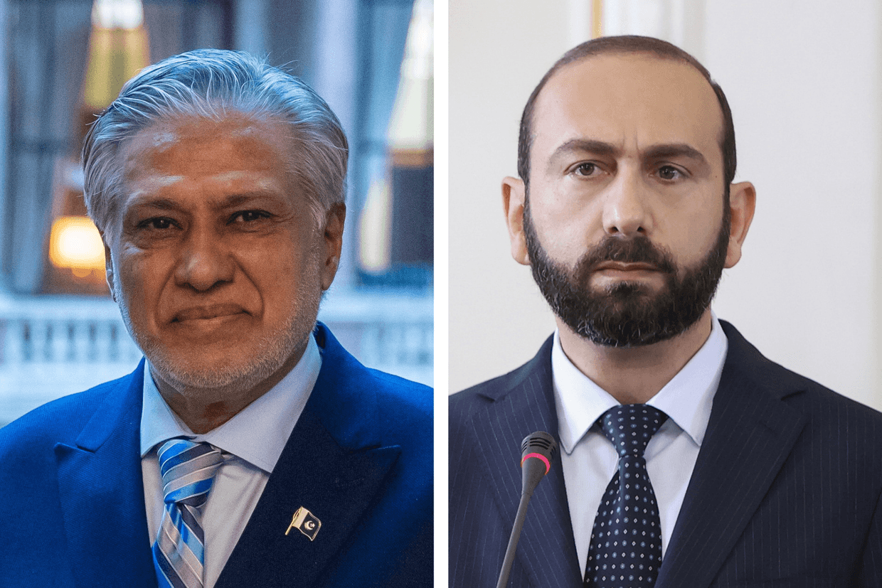 Pakistani Foreign Minister Ishaq Dar (left). Photo via Wikimedia Commons. Armenian Foreign Minister Ararat Mirzoyan (right). Official photo.