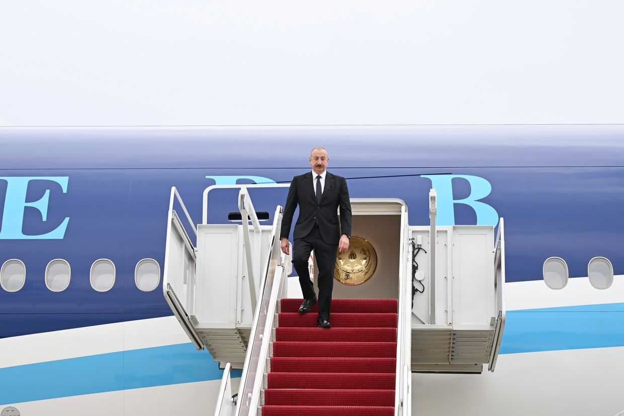 Azerbaijani President Ilham Aliyev arriving in Washington. Official photo.
