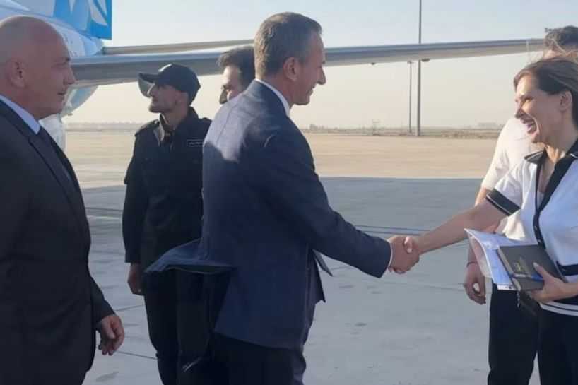 Abkhazian Culture Minister Daur Kove (left) and Foreign Minister Oleg Bartsits (center) arriving in Damascus. Official photo.