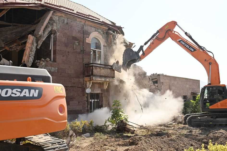 Nagorno-Karabakh's former Foreign Ministry building in Stepanakert being demolished. Image via Azertac.
