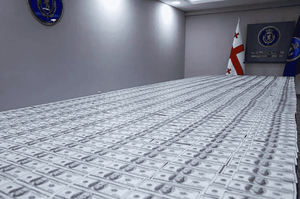 Cash seized by Georgian authorities as part of the operation. Photo: IPN.