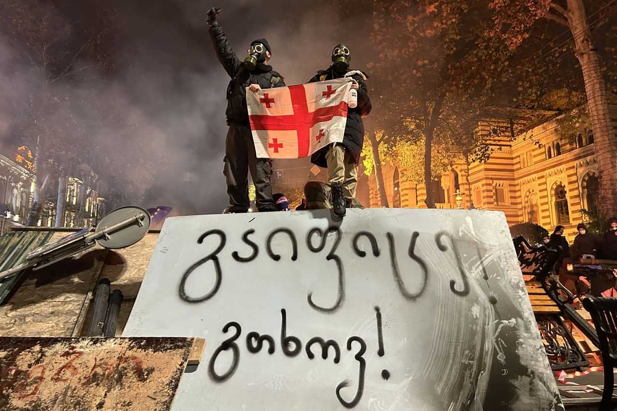 ‘Strike! Please!’ reads a stencil on a barricade erected during the protests in Tbilisi. Photo: Mikheil Gvadzabia/OC Media.