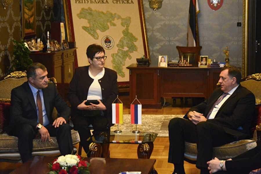 South Ossetian leader meets with Bosnian Serb counterpart