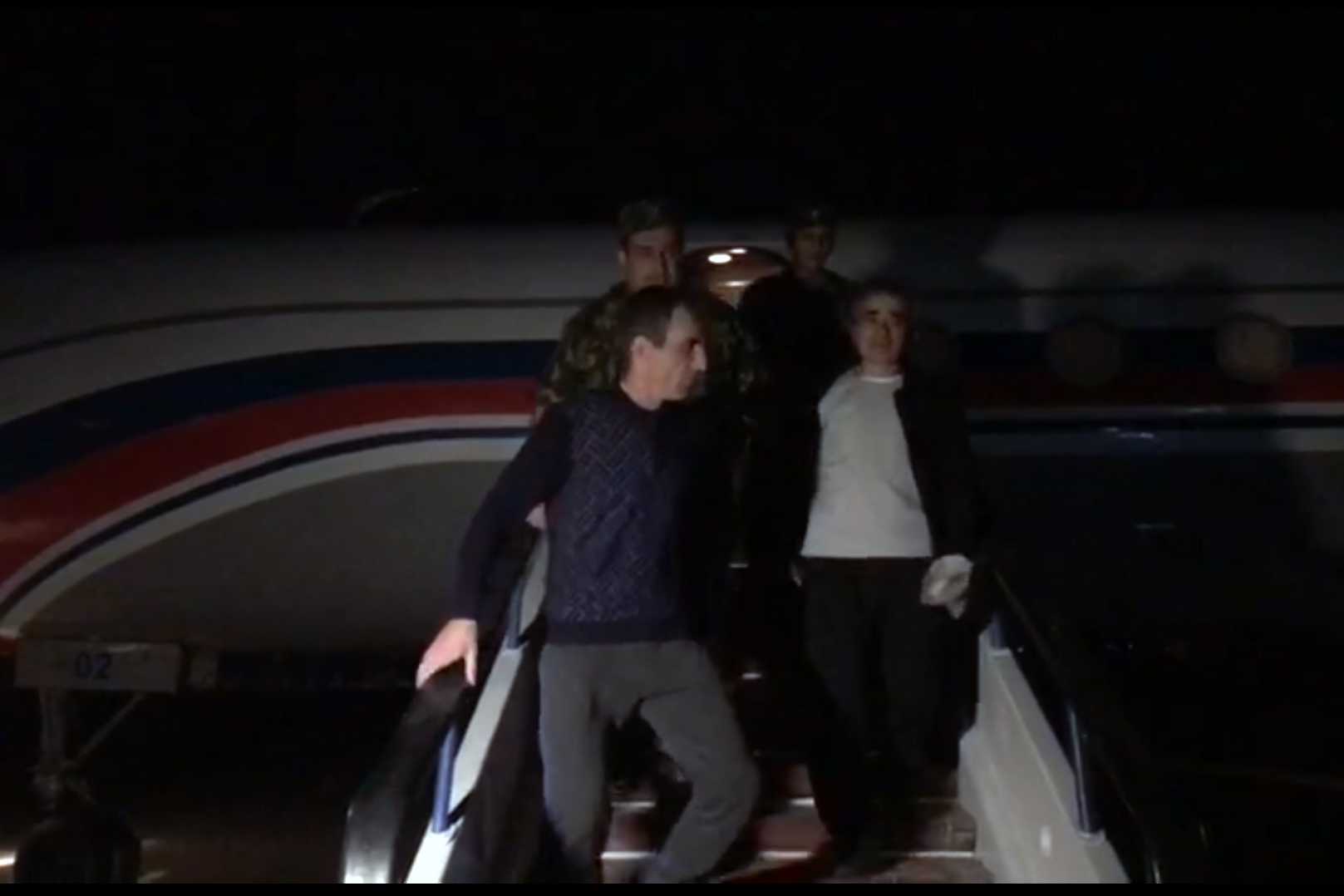 Armenian captives arrive in Yerevan on 8 September. Image via the Russian peacekeeping mission to Nagorno-Karabakh.