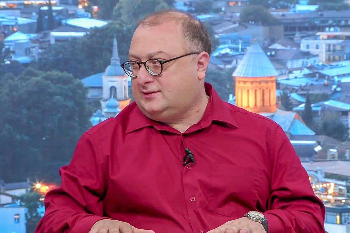 Shalva Ramishvili appearing on his programme Samni & Co.