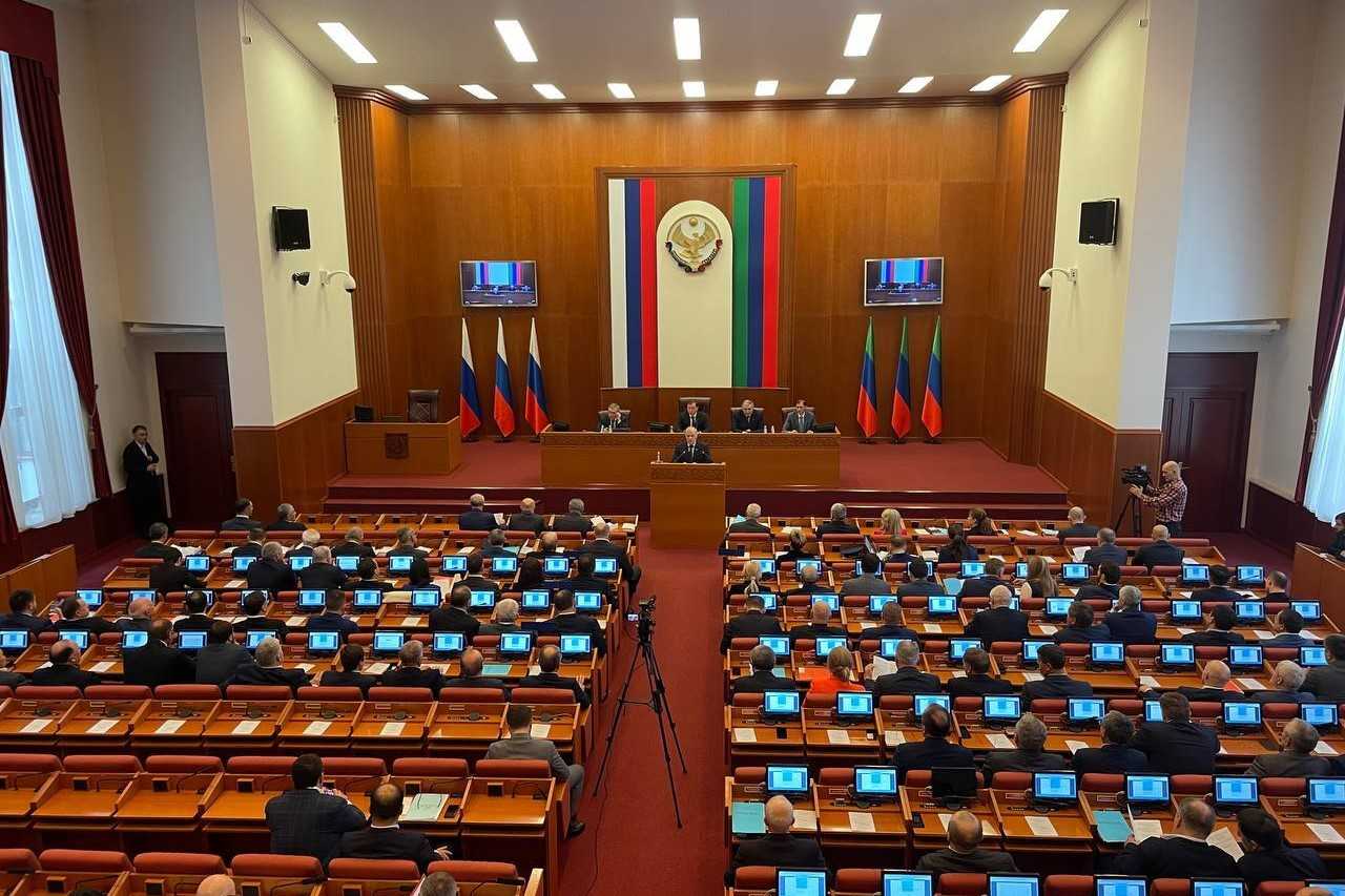 Meeting of Daghestan's parliament on 27 October. Photo: Telegram channel Ask Rasul