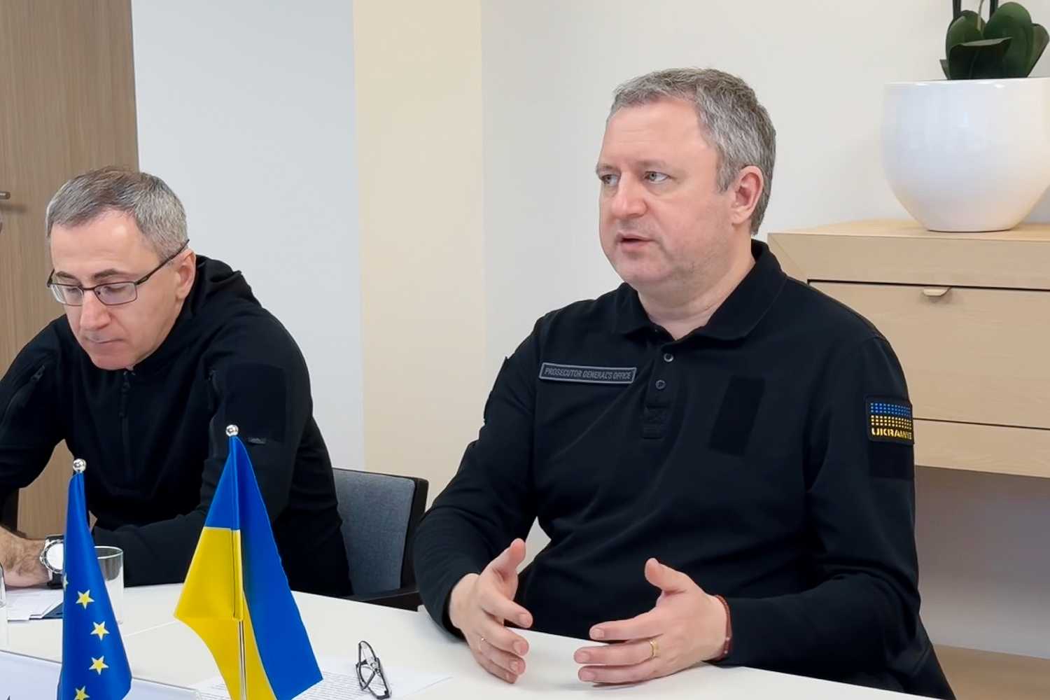 Zurab Adeishvili (left) and Ukraine’s Prosecutor General Andriy Kostin in the German Parliament. Image via X.