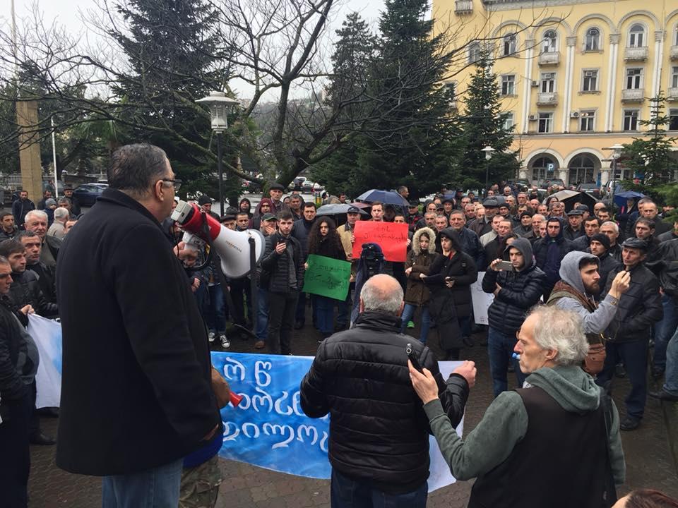 Miners demonstrate in Chiatura for ‘dignified working conditions’