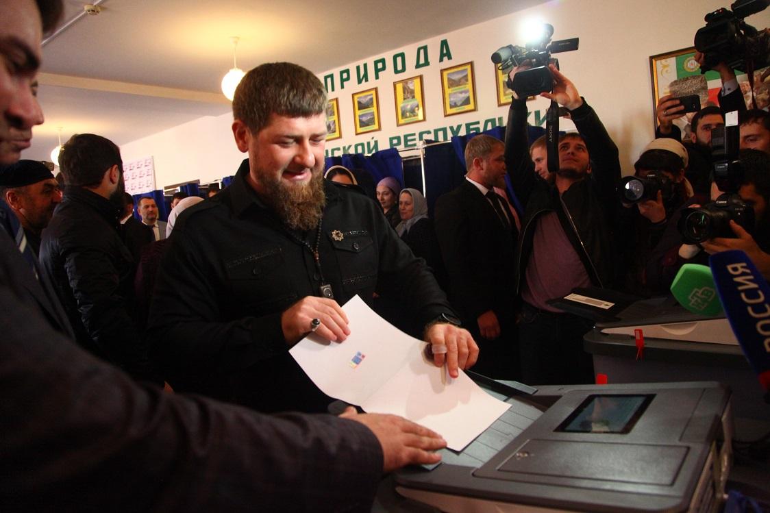 Kadyrov casts a ballot in 2019. 