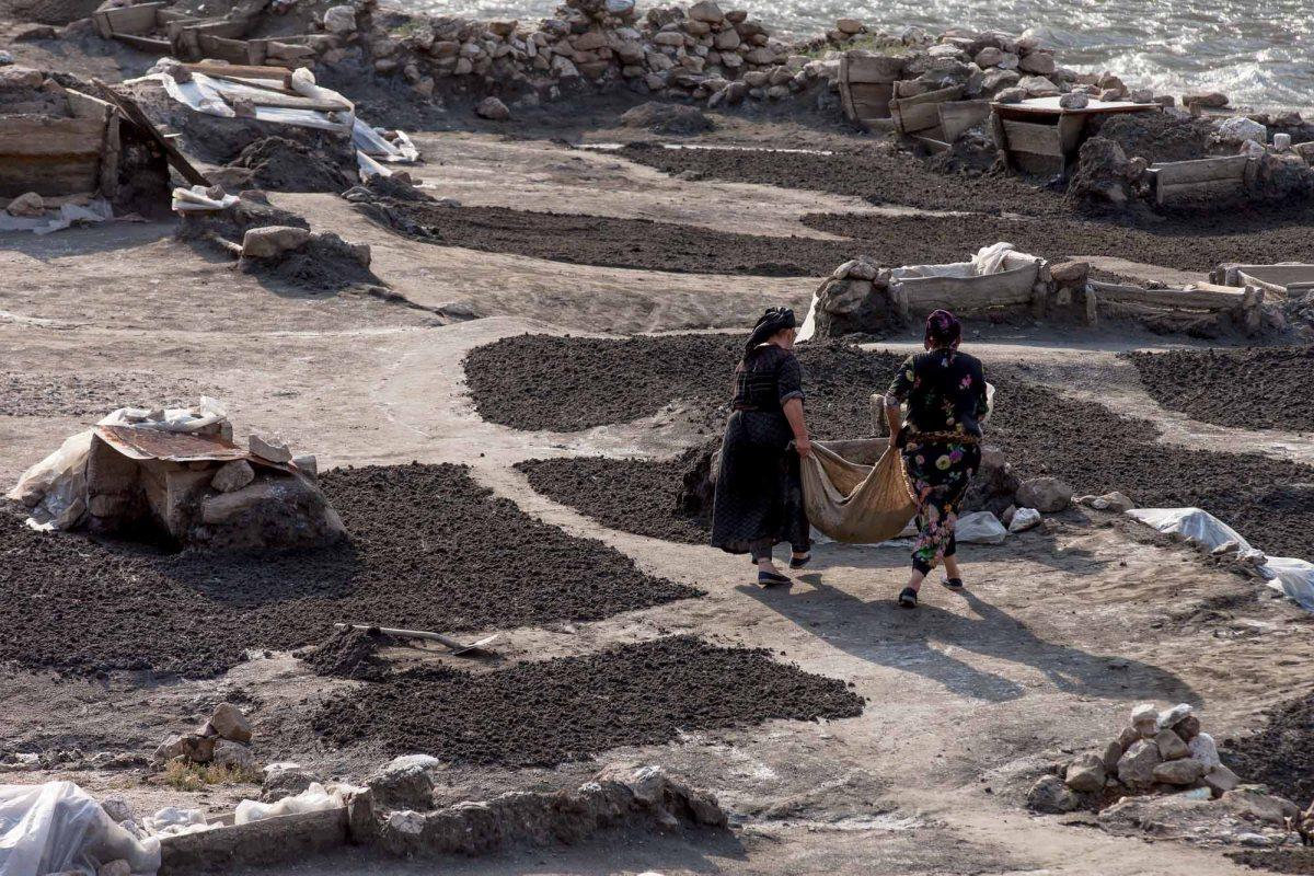 Voice | The bitterness of the Kvankhidatli salt — the women salt miners of Daghestan