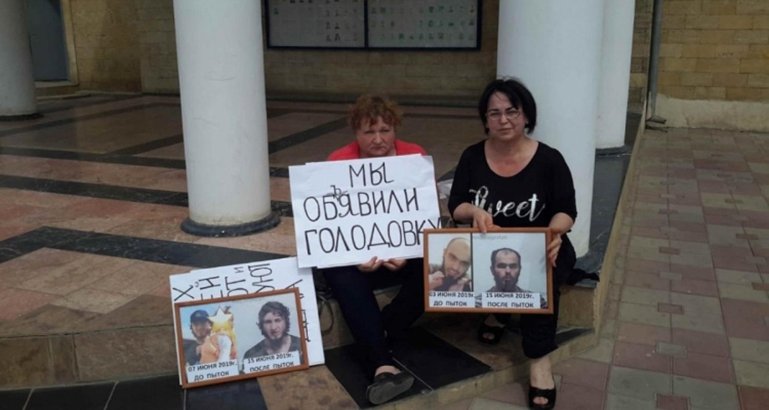 Mothers of Daghestani detainees begin third week of ‘hunger strike’