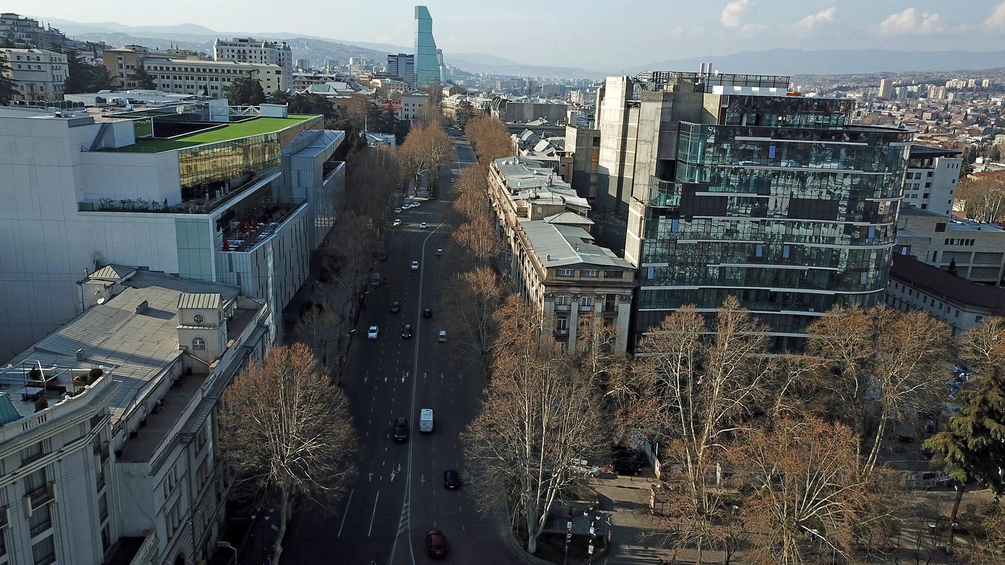 Tbilisi’s central Rustaveli Avenue. Photo: Mariam Nikuradze/OC Media.