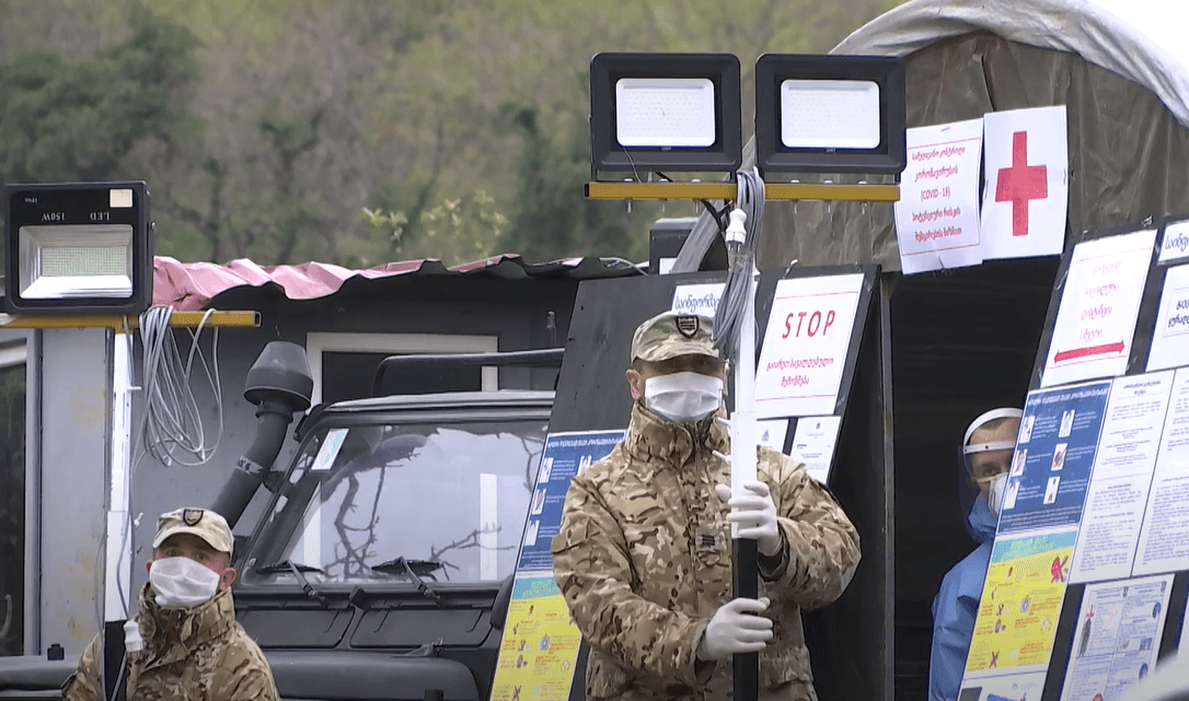 Checkpoint in Lentekhi. Photo: MIA.