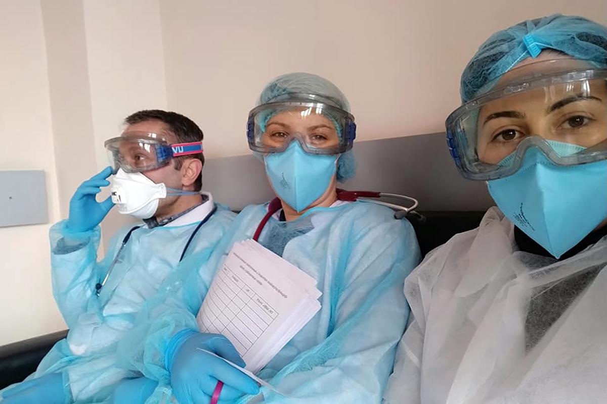 Naira Stepanyan (centre) in full protective gear at the Nork Infectious Clinical Hospital in Yerevan. Image via Naira Stepanyan.