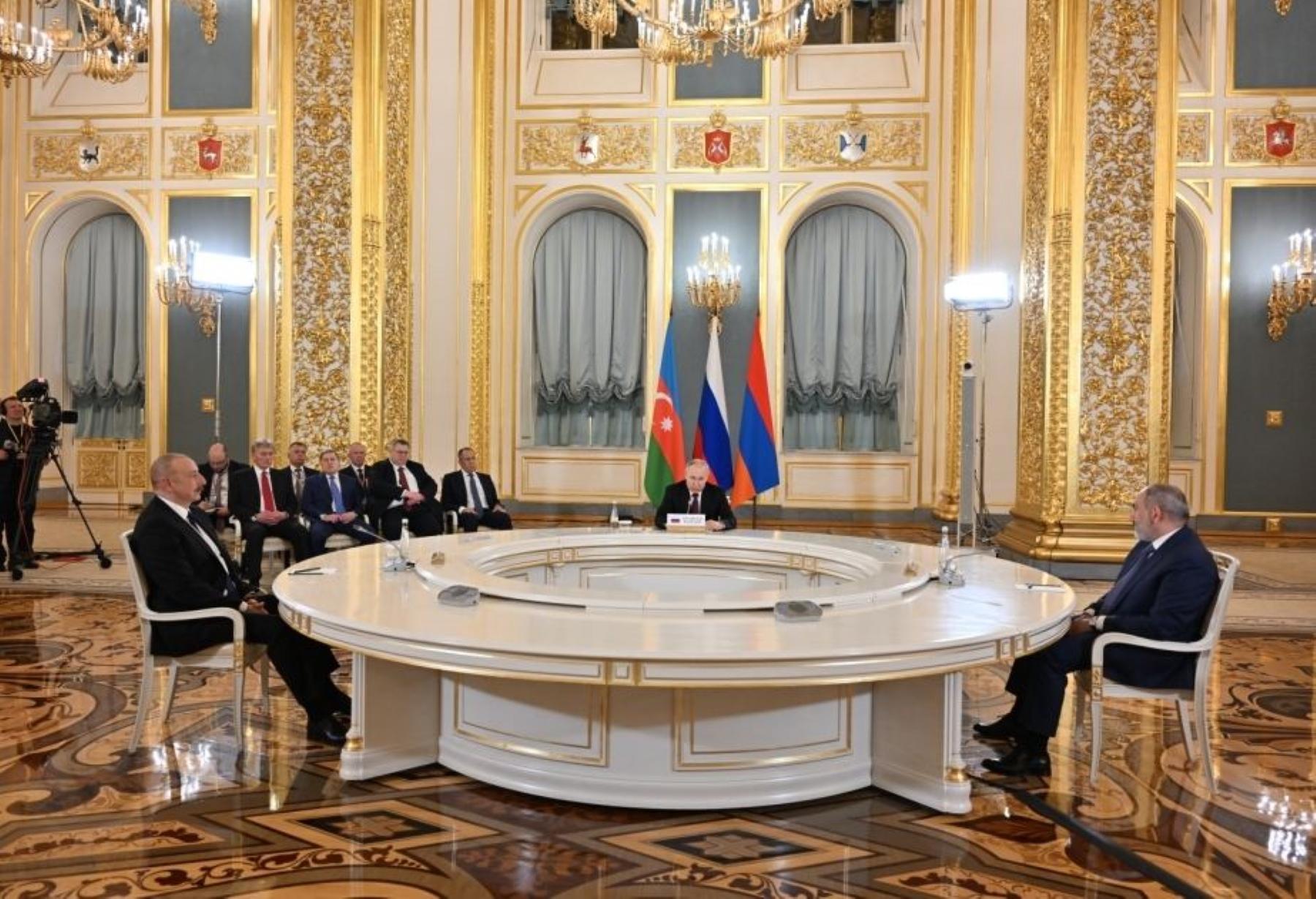 Azerbaijani President Ilham Aliyev, Russian President Vladimir Putin, and Armenian Prime Minister Nikol Pashinyan in Moscow on 25 May. Photo via Trend.az