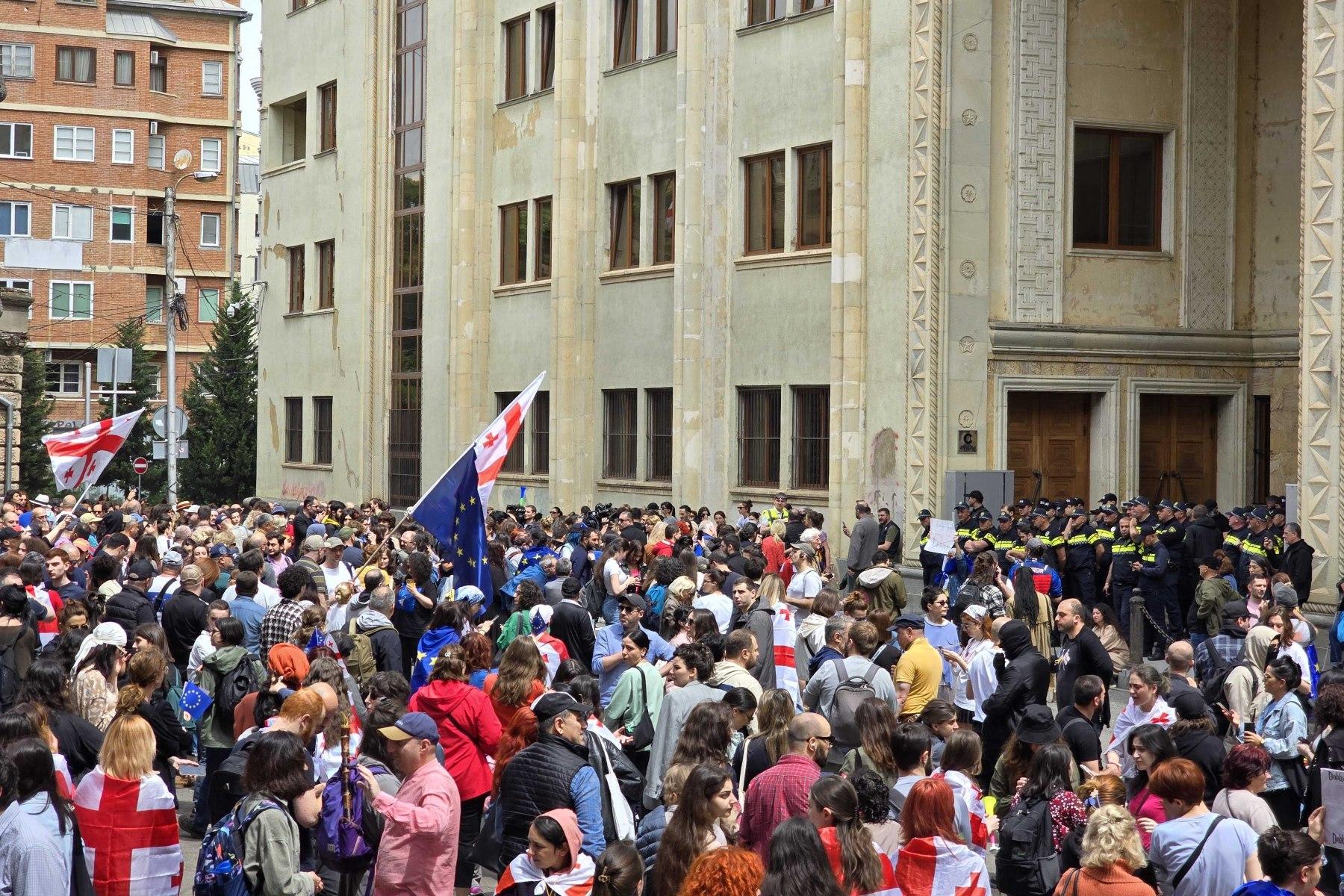 Protesters behind the parliament building on Tuesday morning. Photo: Mariam Nikuradze/OC Media