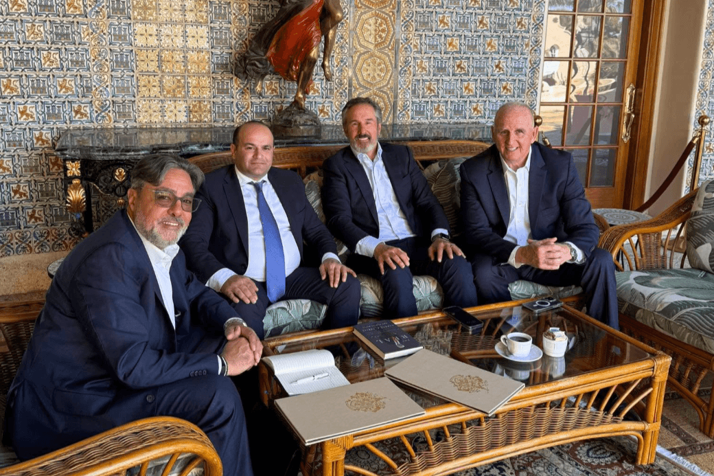 Narek Mkrtchyan (second from left) at Mar-a-Lago. Photo via social media.