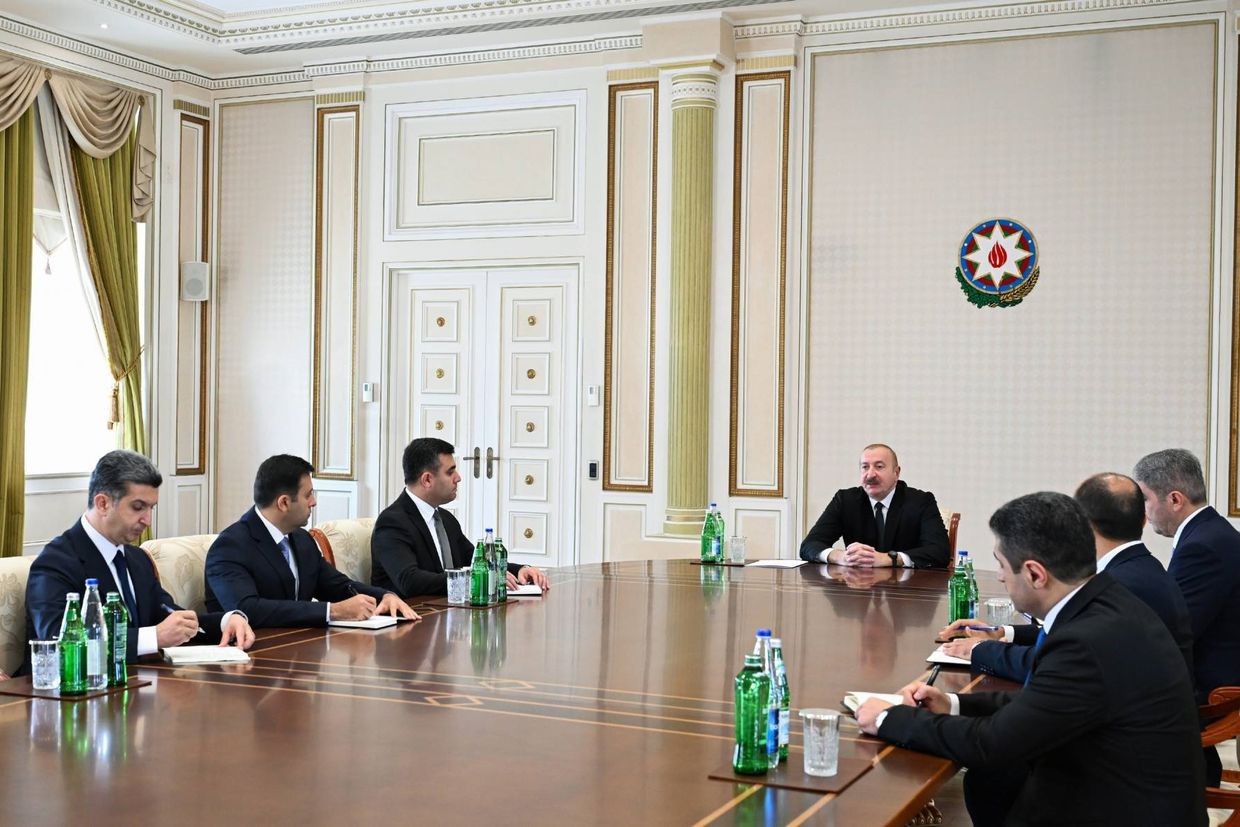 President Ilham Aliyev during a meeting with newly appointed local officials. Official photo.