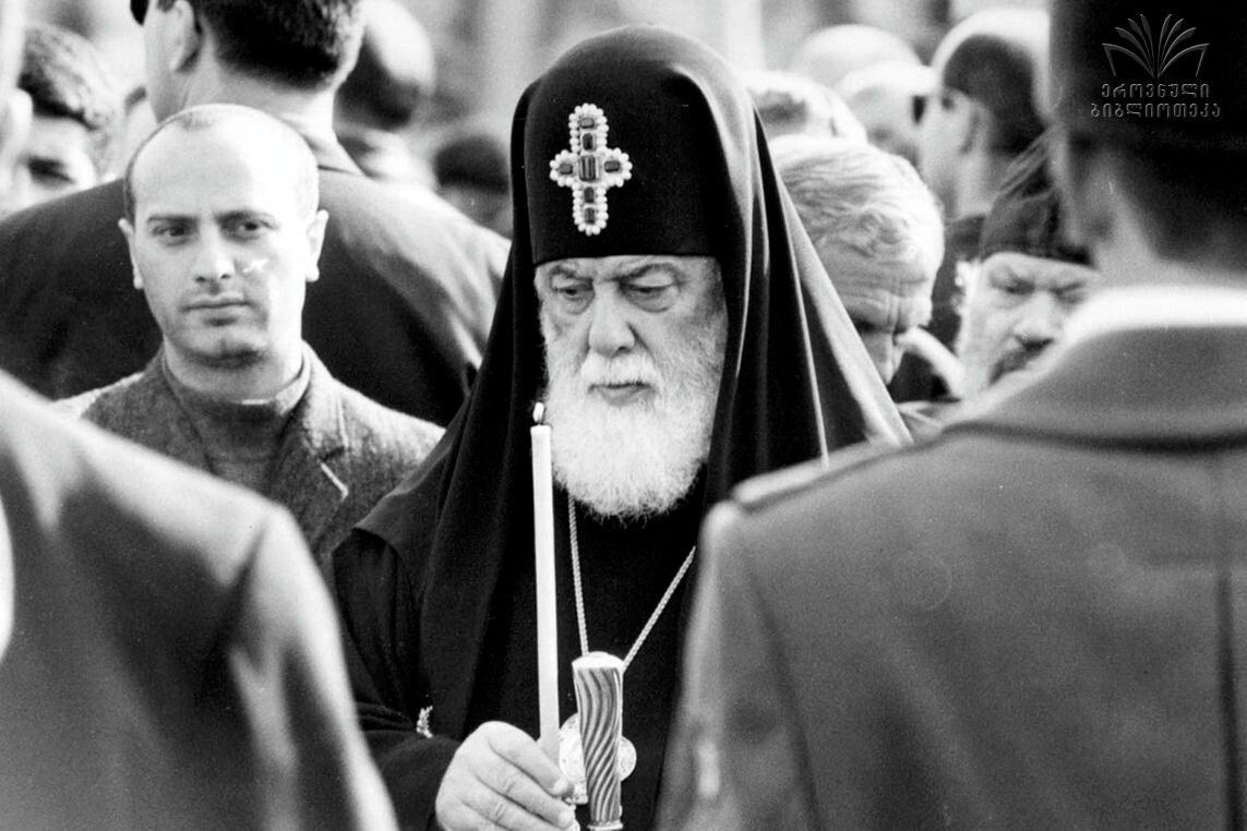 Patriarch Ilia II in 2001. Photo: National Library of Georgia / Digital Library “Iverieli” / from Elepter Lapachi's collection.