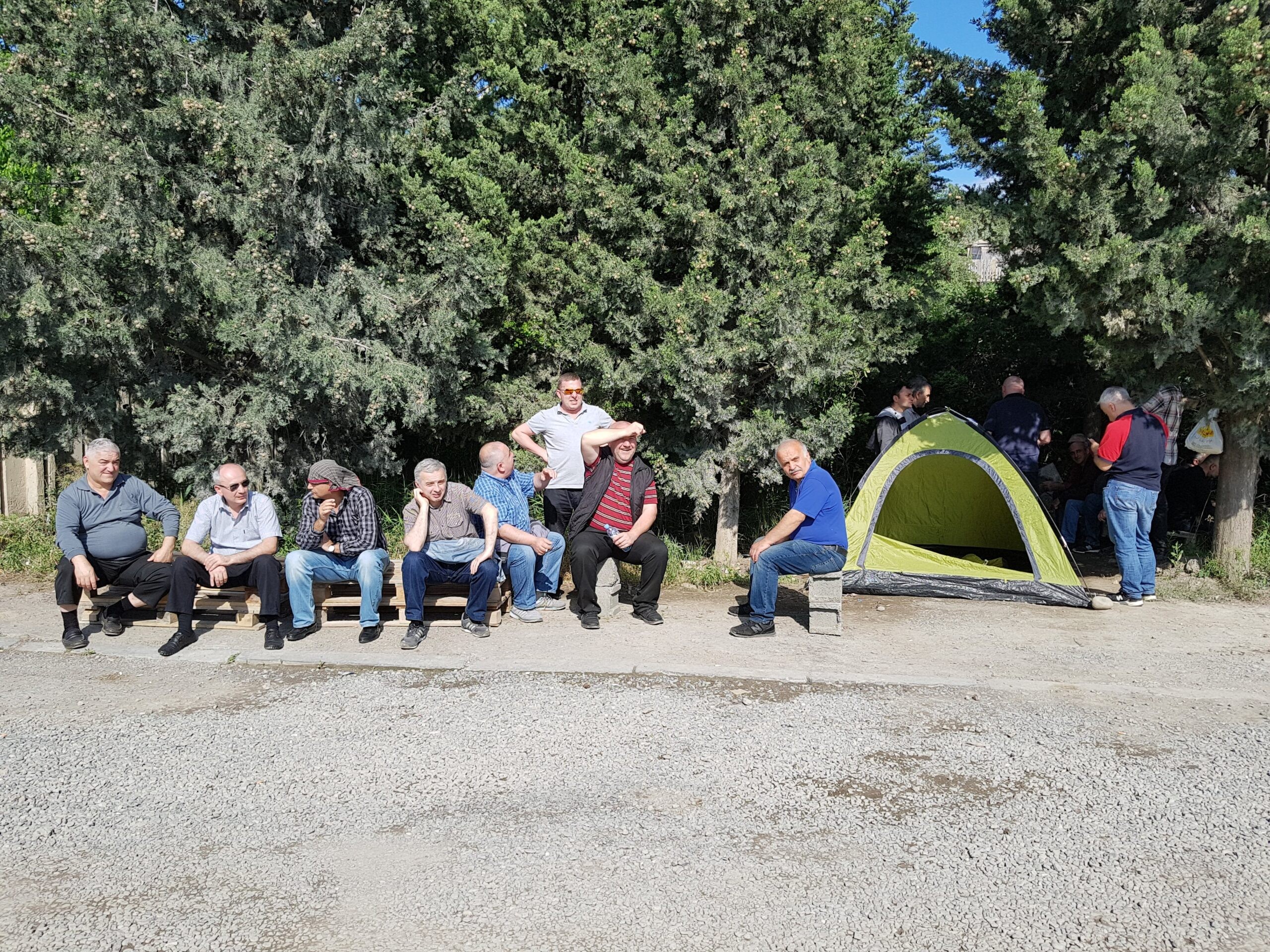 Tbilisi metro ‘to shut’ as metro drivers go on hunger strike