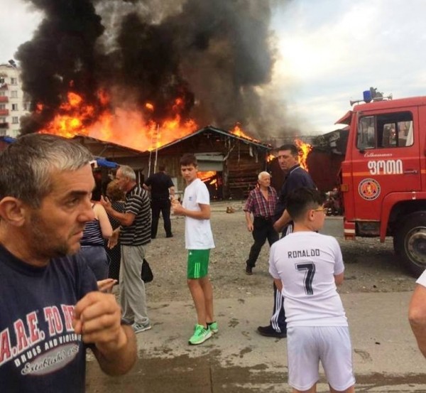 Fire devastates Poti market