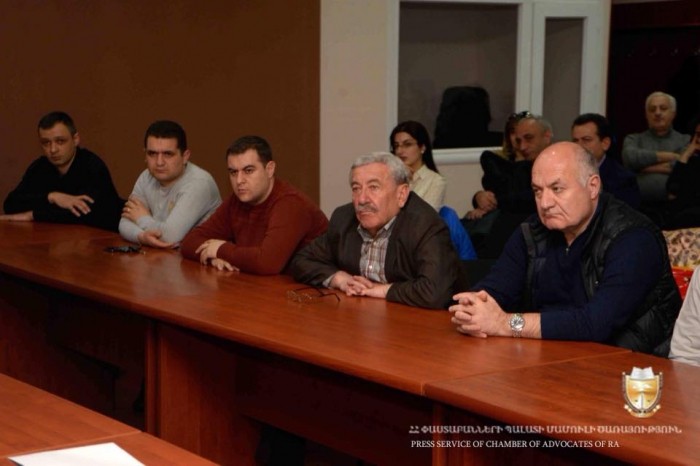 Lawyers postpone rallies in Armenia as Parliament passes controversial bill