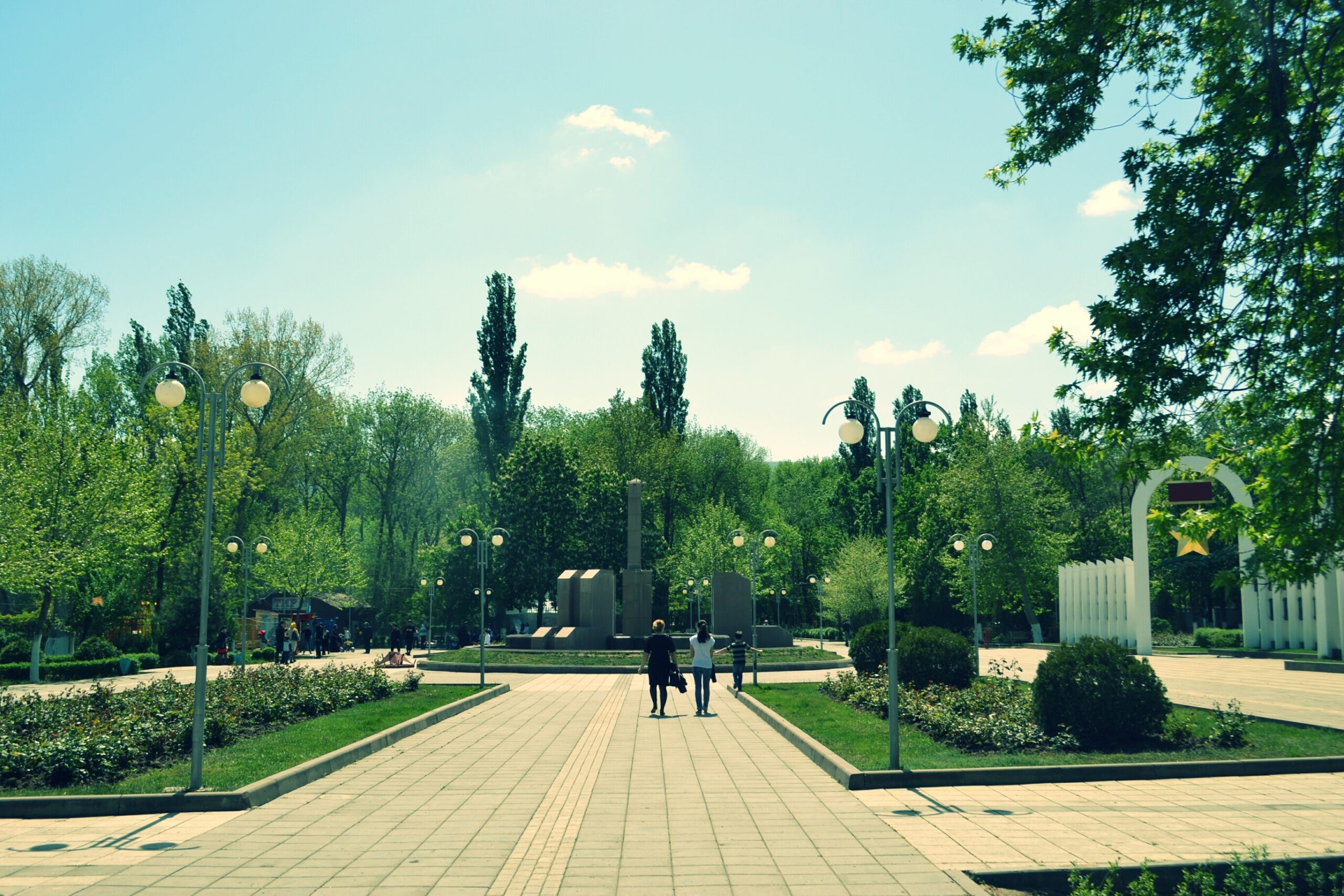 Makhachkala residents oppose authorities over city park