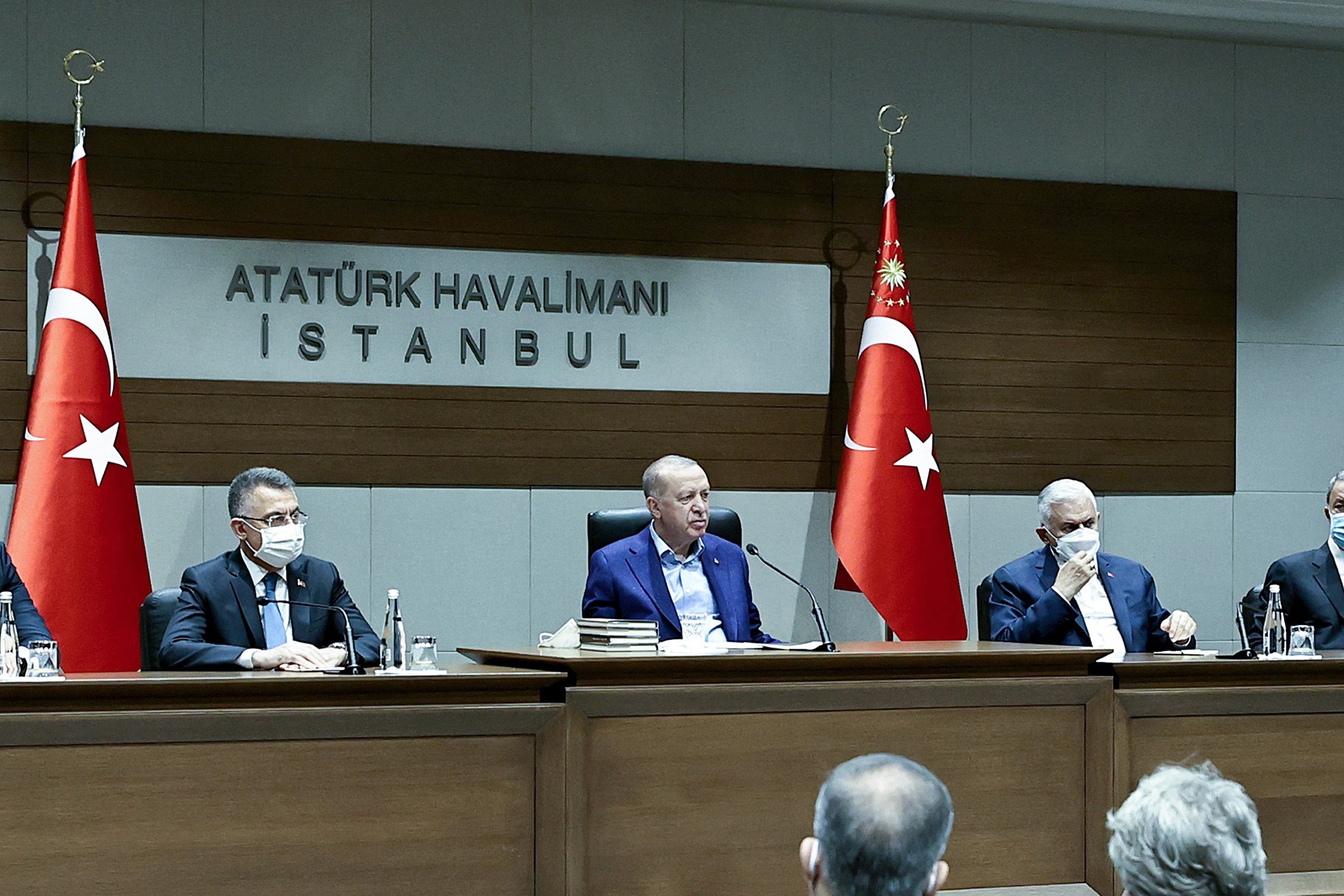 Erdoğan at press conference. Photo via Anadolu Agency.