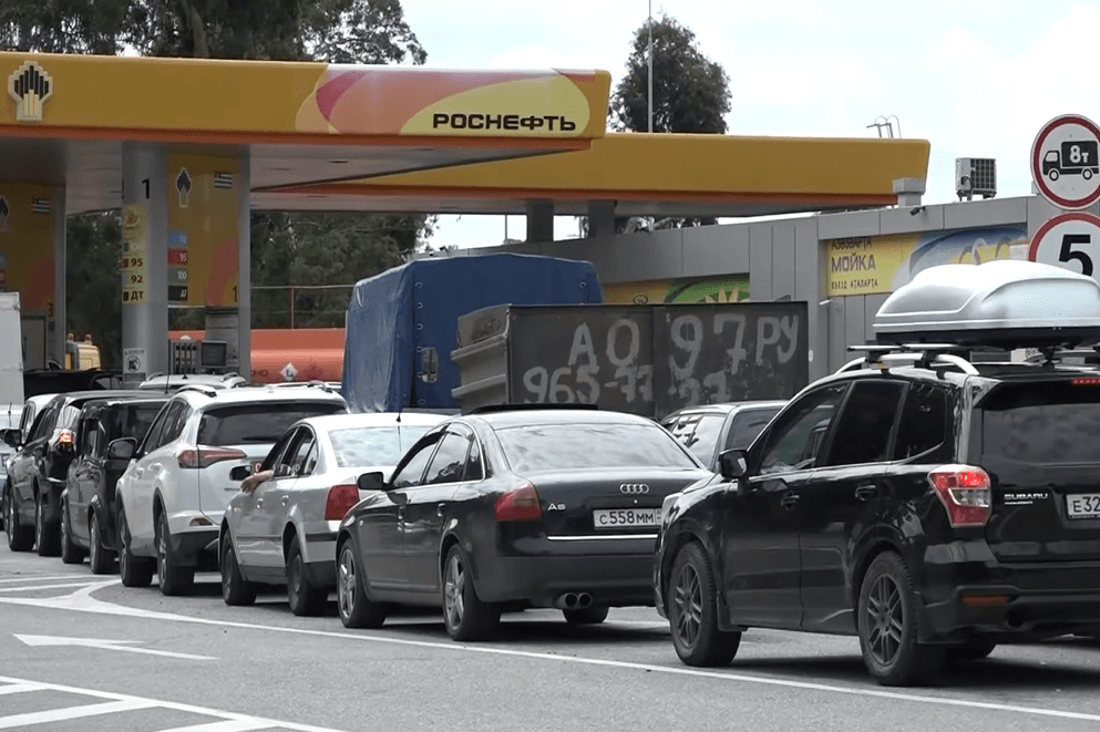 Abkhazia fuel shortage threatens budget squeeze