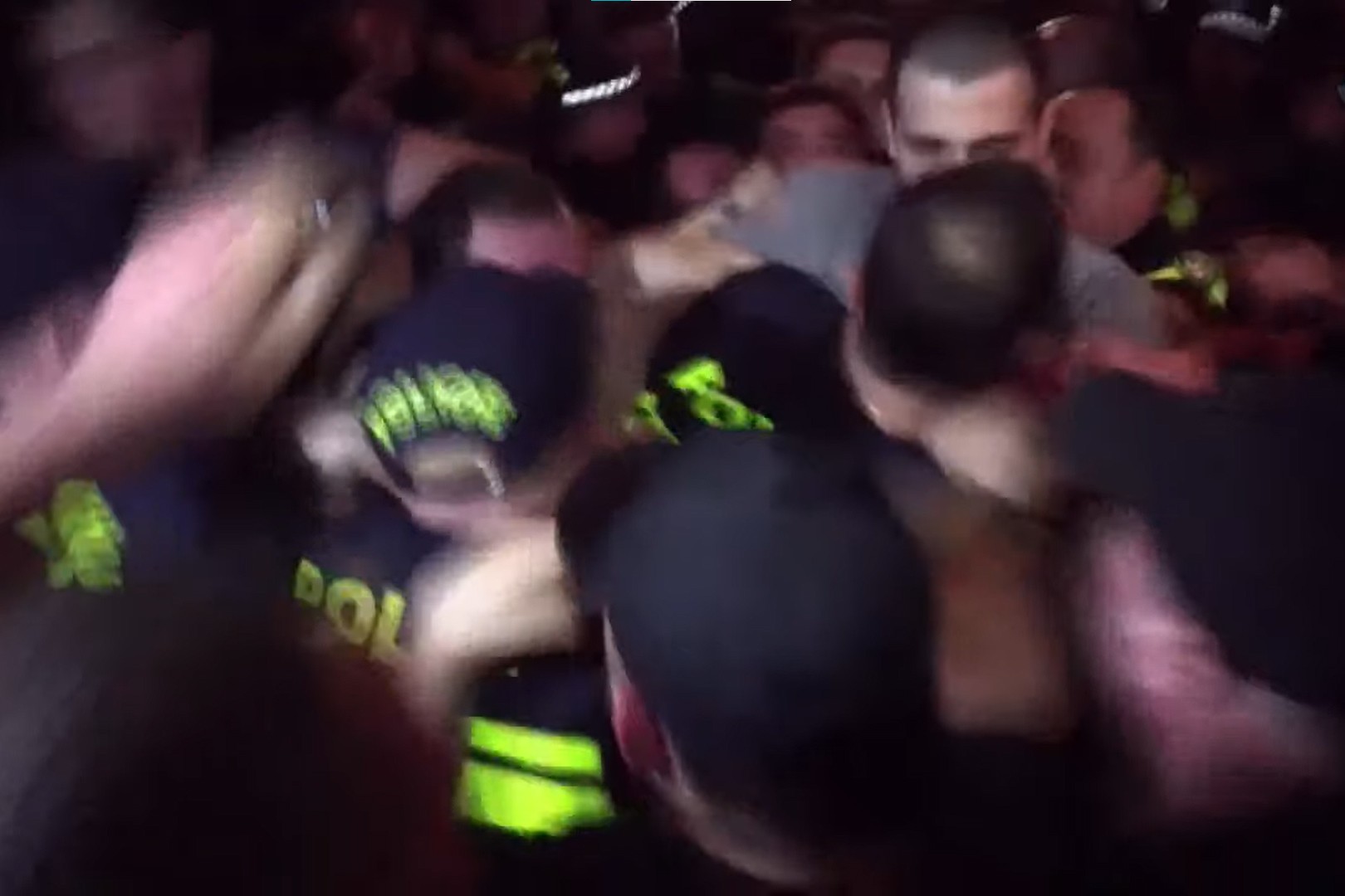 Supporters of Alt Info broadcasted the moment that Zurab Makharadze was arrested. 