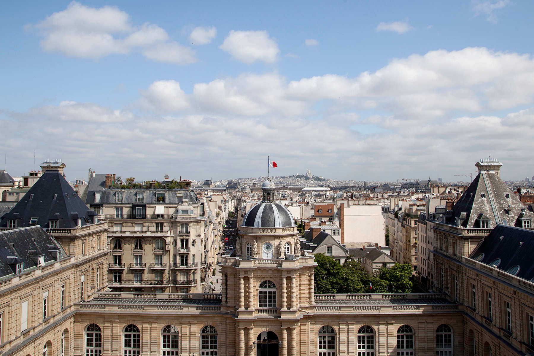 The French senate building. Photo: senat.fr. 