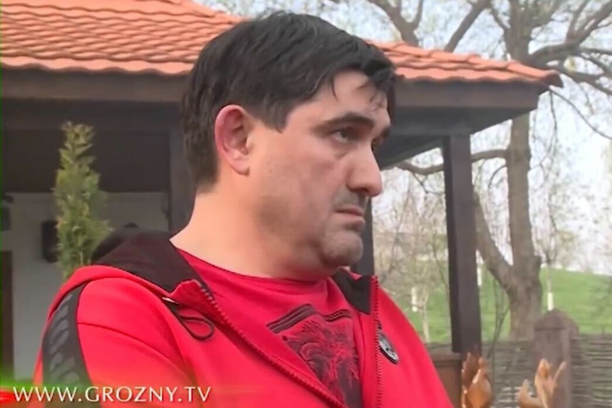 Chechen businessman Aslanbek Akhmetkhanov. Screengrab via Grozny TV.