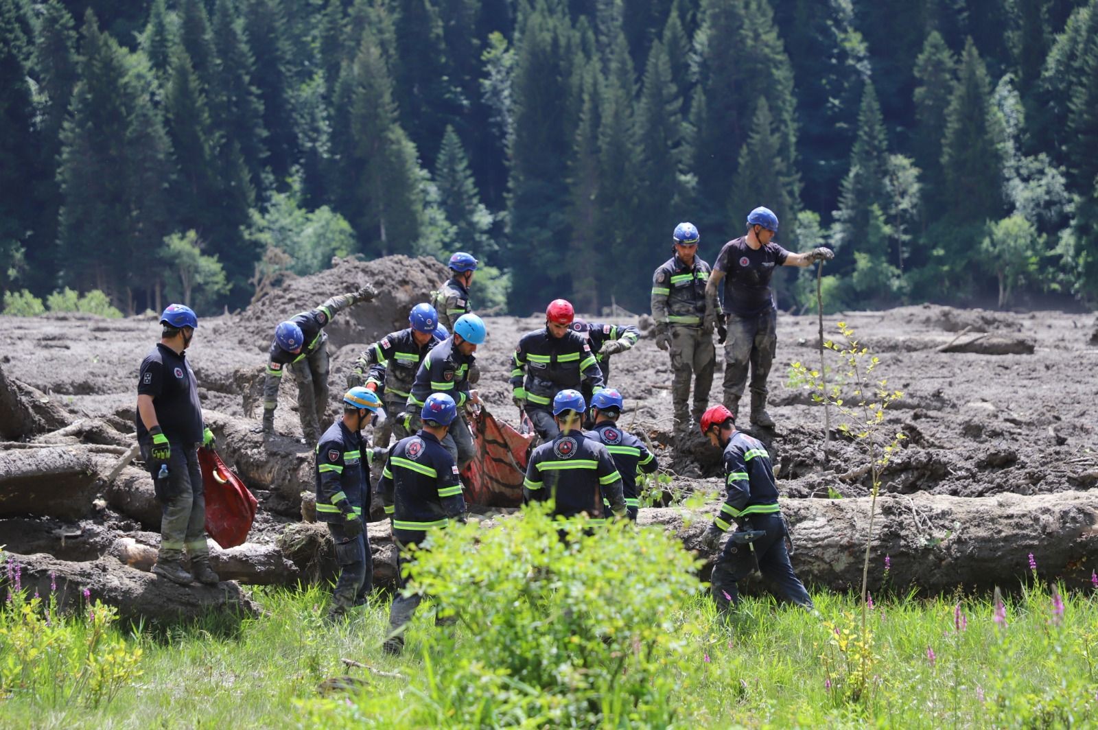 Rescue operations in Shovi. Image: Interior Ministry of Georgia