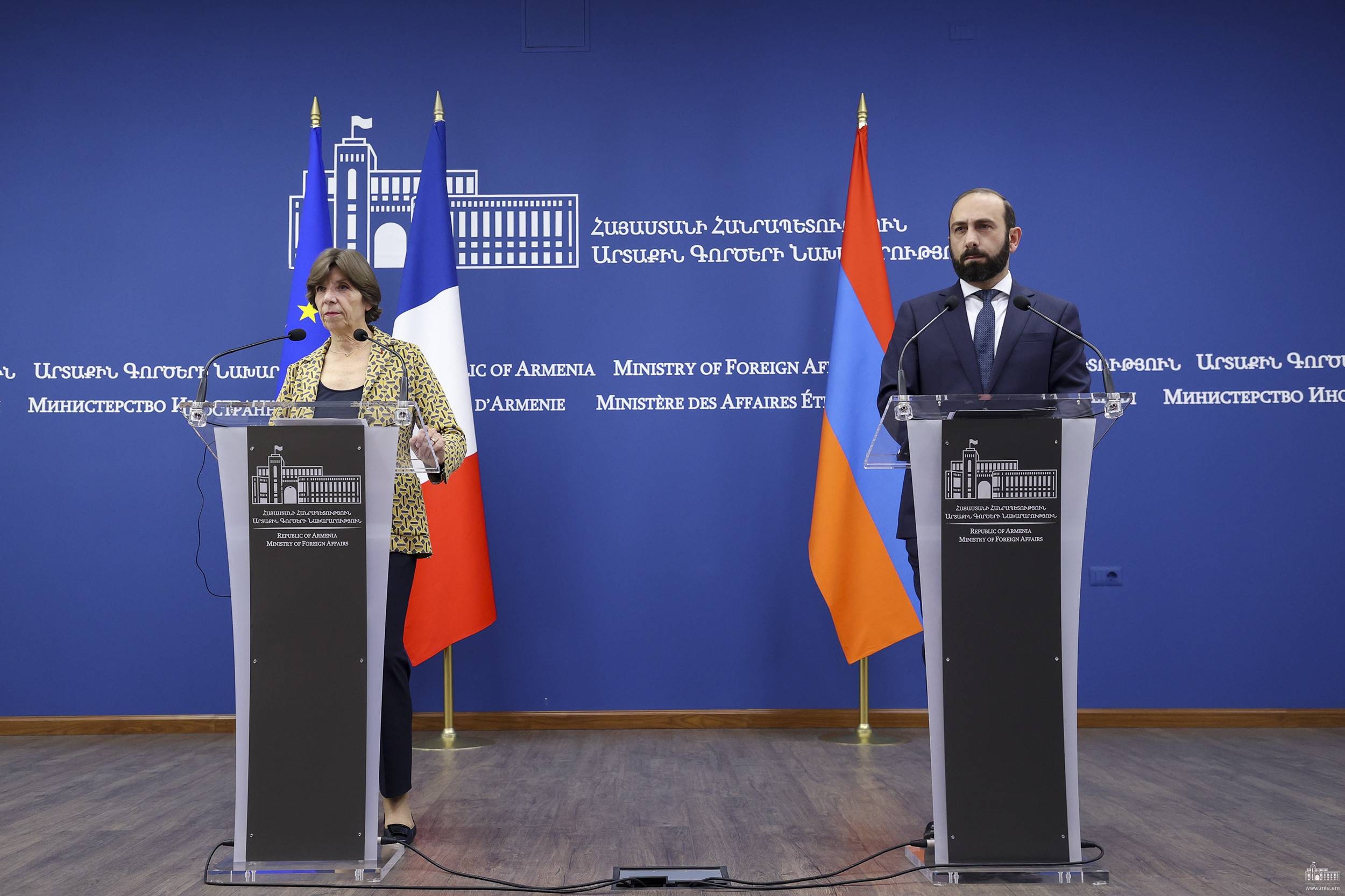 French Foreign Minister Catherine Colonna and Armenian Foreign Minister Ararat Mirzoyan on 3 October 2023. Image via the Armenian Foreign Ministry.