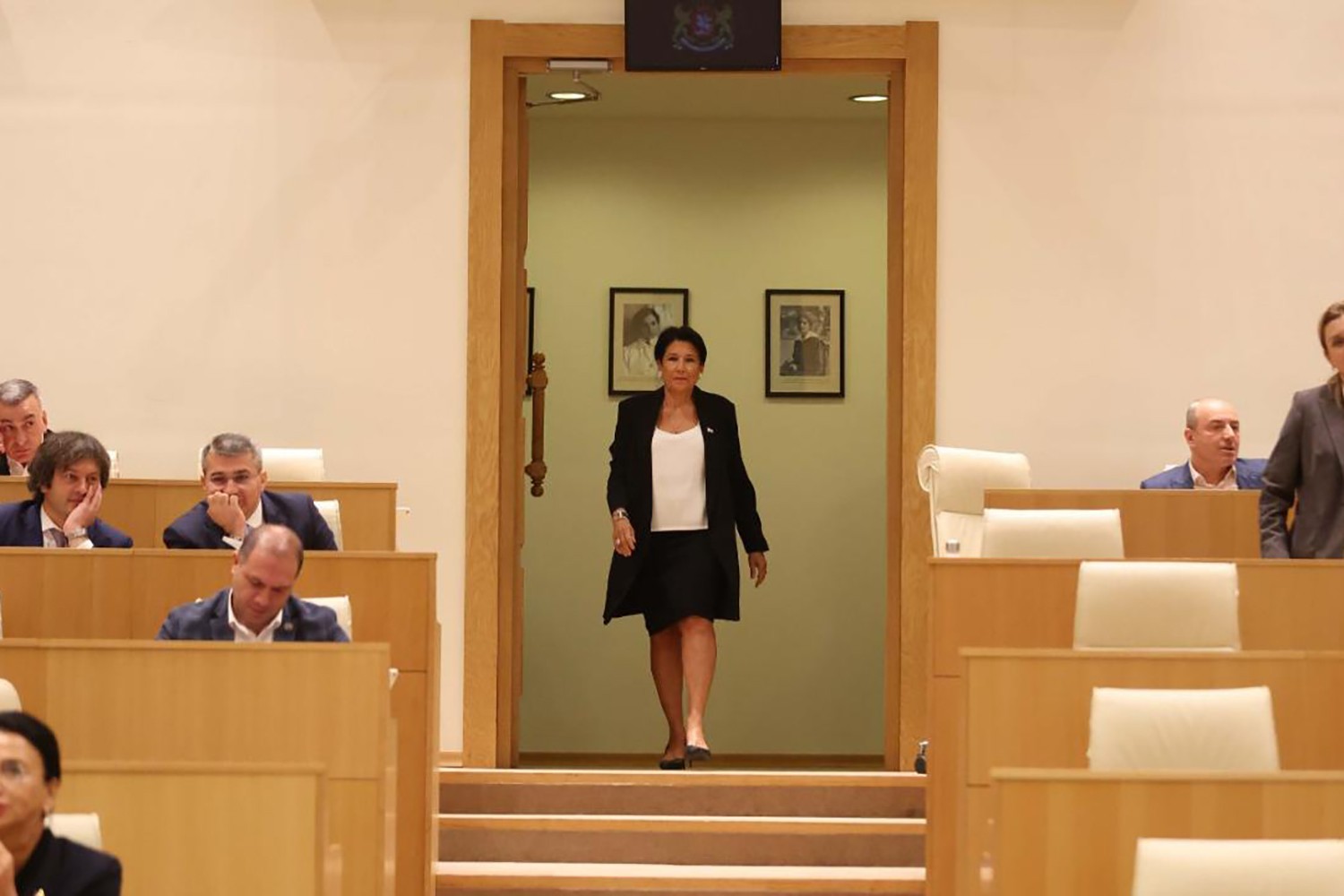 Salome Zurabishvili attending her impeachement vote at the parliament on 18 October. Photo via Netgazeti. 