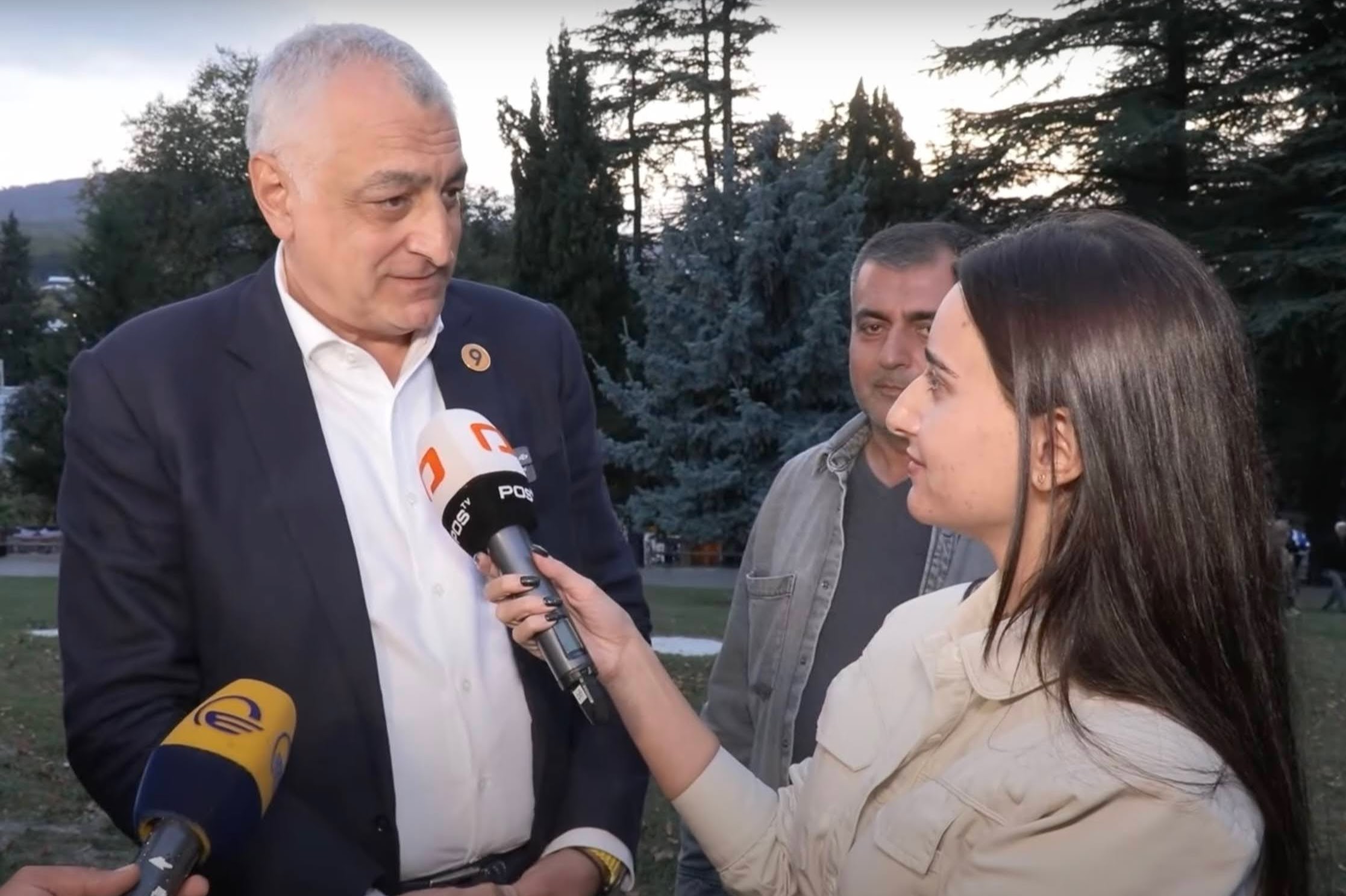 Mamuka Khazaradze (left) being interviewed by POSTV. Screengrab from POSTV video.