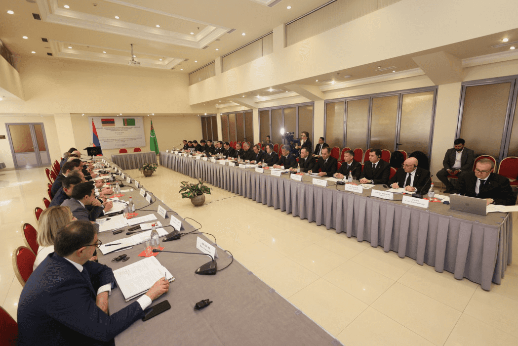 10th Armenia-Turkmenistan Intergovernmental Commission for Economic Cooperation meeting. Official photo.