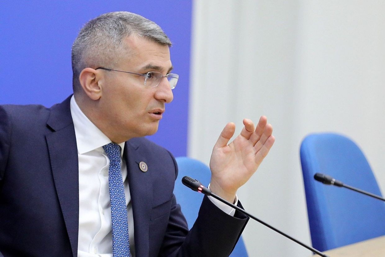 Mamuka Mdinaradze. Official photo.