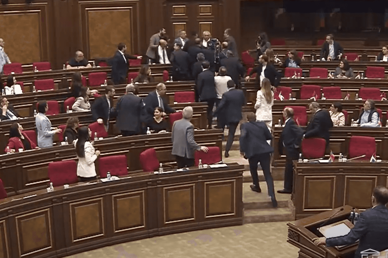 The moment a brawl broke out in the Armenian Parliament on 22 April 2025. Screengrab from video.