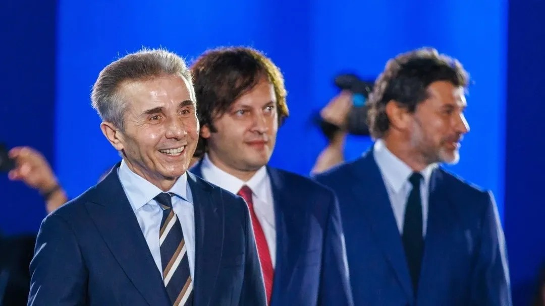 From L to R: Georgian Dream founder Bidzina Ivanishvili, Prime Minister Irakli Kobakhidze, Tbilisi Mayor Kakha Kaladze. Official photo.