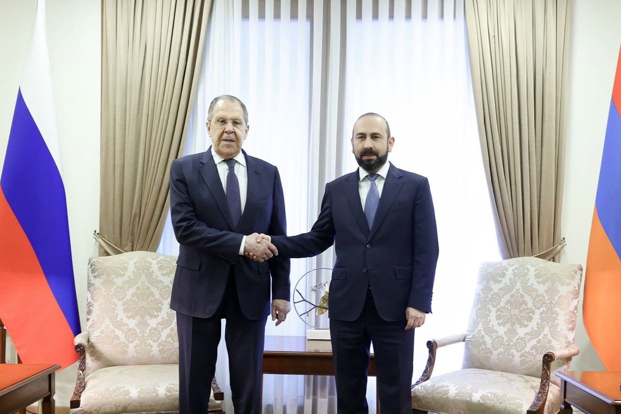 Russian Foreign Ministry Sergei Lavrov and Armenian Foreign Minister Ararat Mirzoyan in Yerevan. Official photo.
