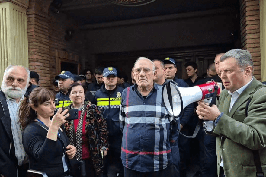 Pro-Russian groups rally outside the Royal District Theatre in protest of the play. Screengrab from the social media video.