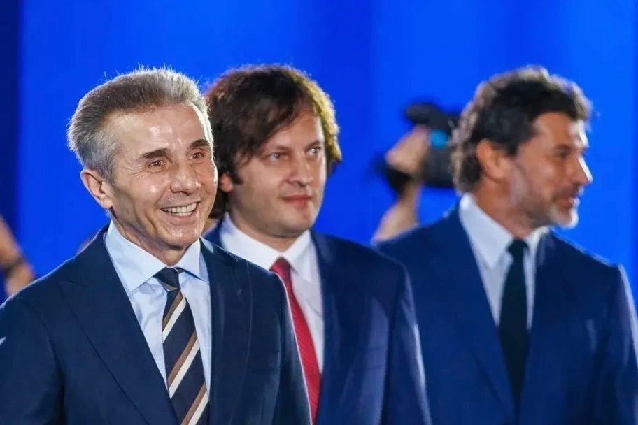 From L to R: Georgian Dream founder Bidzina Ivanishvili, Prime Minister Irakli Kobakhidze, and Tbilisi Mayor Kakha Kaladze. Official photo.