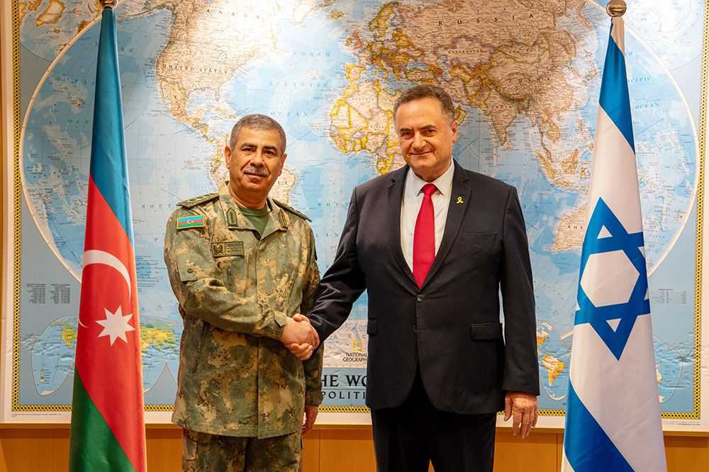 Azerbaijani Defence Minister Zakir Hasanov and his Israeli counterpart Israel Katz in Tel Aviv on 19 May 2025. Official photo.