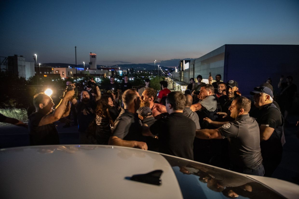 Police detained locals and activists throughout the day alongside the eviction operation. Photo: Mariam Nikuradze/OC Media